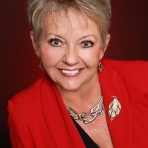 Meet your Posher, Candy